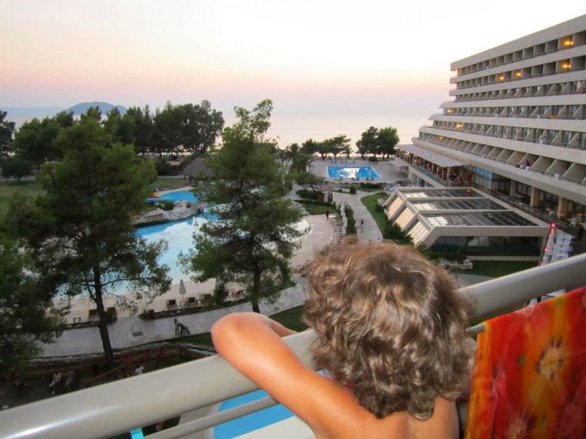 imagini hotel SITHONIA PORTO CARRAS